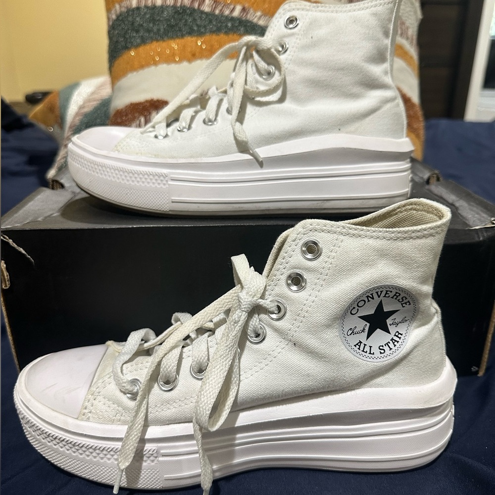 Converse Chuck Taylor All Star  Platform Hi Top Shoes Womens 7 - Picture 4 of 10